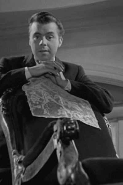 La silla vacía Poster Image