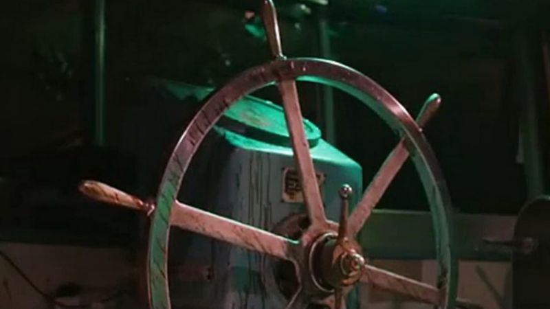 Screamboat Backdrop Image